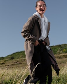 https://dc-42351dc5a6b3.prshots.es/contents/archives/105/134/images/thumb350x287_auto/matalan-aw25-womenswear-6_1_97af7_thumb.jpg