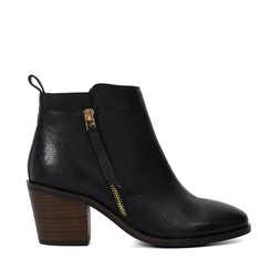 Dune London Paicing £129 Black leather www.dunelondon.com
