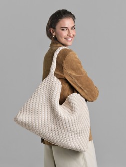 Dune London SS25 Deliberate XL 149 GBP ecru www.dunelondon.com 2