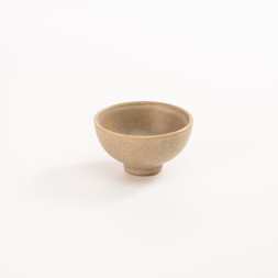Litchen fawn tall bowl​ £3 (30923407)