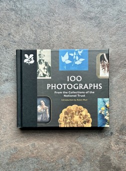 100 photographs_gbp_10