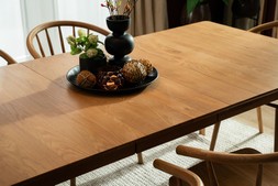 Wanton Extendable Dining Table 0030 RRP €1,699 Now €1,099