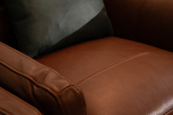 SU04814 Bianca Brown Leather Armchair 0017 RRP €1,499 Now €899