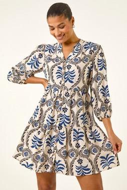 Roman Leaf Border Print Smock Dress