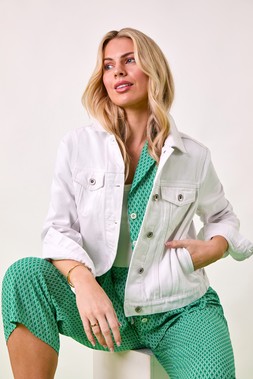Roman Petite Petite Geometric Buttoned Blouse & White Bleached Denim Jacket