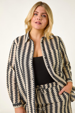 Roman Curve Black Zig Zag Woven Shirt