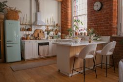 Celine Kitchen Stool, Ivory White Boucle & Black