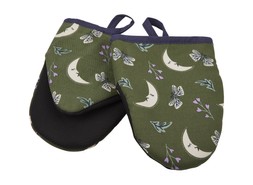 Homesense green moon mini mitts £5.99 (RRP £13.00)