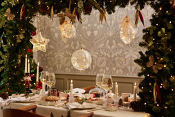 Classic Noel LED baubles