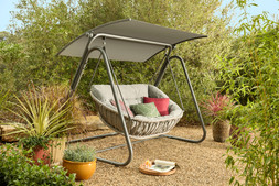 Outdoor Oasis Double Egg Chair
