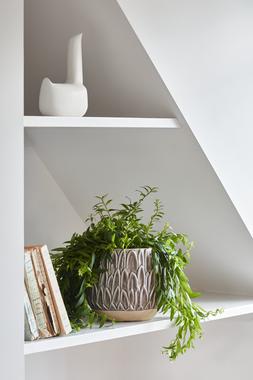 ARLES LEAF EMBOSSED MOCHA PLANTER H17CM W18CM &pound;24.99