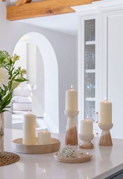 Dipped Bowen Candle Plate Brown And White £13.99