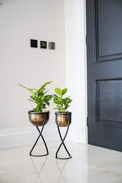 Indoor Kensington Brass Metal Round Planter On Stand H42cm W14cm &pound;39.99 1
