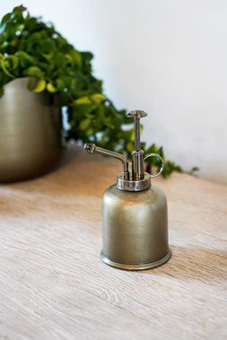 KEW MATT BRASS PLANT MISTER 14CM &pound;24.99