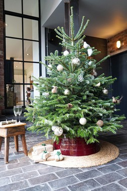 Metal Christmas Tree Skirt Bordeaux &pound;54.99
