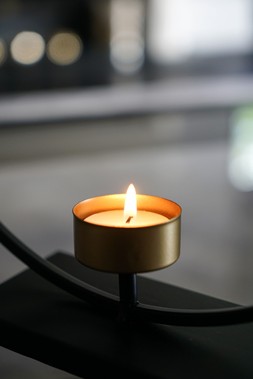 Tealights Bag Of 50 (4.5 Hr) &pound;7.99