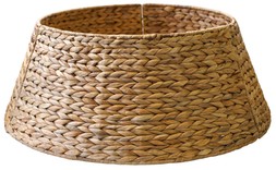 Water Hyacinth Foldable Round Tree Skirt &pound;54.99