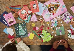 Bright Red Pom Poms 60 Pack £1.00 Felt Tip Pen 10 Pack £1.00 Assorted Polyester Felt Sheets 23cm x 30cm 15 Pack £6.50 Natural Wooden Craft Sticks 50 Pack £1.00 Assorted Card A4 70 Pack £4.00 Green and Red Glitter Card A4 16 Pack £5.00 Red and White Cotton Twine 100m £4.50