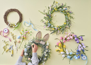 https://dc-42351dc5a6b3.prshots.es/contents/archives/3746/1580/images/thumb350x287_auto/hobbycraft_2026_easter_wreath-making-3_thumb.jpg
