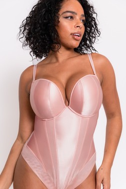 PLUNGE STRAPLESS PADDED BODY POWDERY PINK (30-38DD-J) &pound;78.00, $156.00, &euro;106.00, $196.00 (CAD)