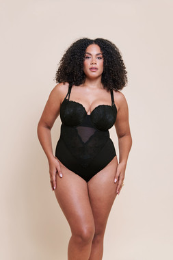 Boost Lace Body Black £49 €72 CAD $99 AUS $119.95 8