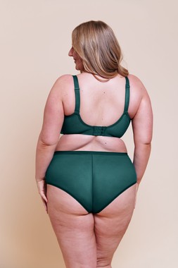 Wondurfully Deep Teal Bra £36 €56 CAD $85 AUS $89.95, Short £17 €27 CAD $31 AUS $34.95 9
