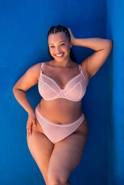 Lifestyle, Plunge Bra, Blush Pink, £29.00, US$61.00, CA$83.00, €44.00, A$73.00, Lifestyle, Thong, Blush Pink, £15.00, US$30.00, CA$44.00, €25.00, A$46.00