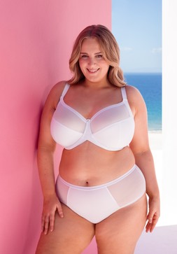 Wonderfully, Full Cup Side Support Balcony Bra, White, £35.00, US$66.00, CA$79.00, €53.00, A$85.95, Wonderfully, Short, White, £17.00, US$29.00, CA$31.00, €26.00, A$34.95