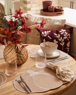 Hinch Home Fall Table