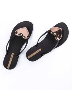 Maxi Heart Flip Flop Black - £26