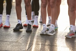 Very x Adidas The Long Run 5