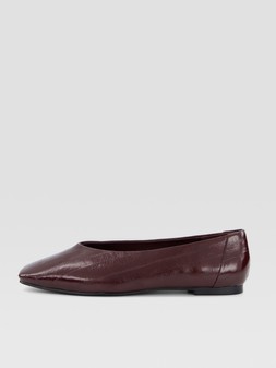 WZIUU The Very Collection Burgundy Vamp Ballerina £22