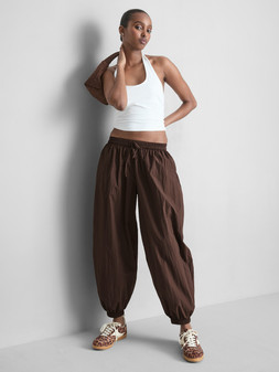 PRIMARK BARREL TECH TROUSER, £16, €18, $25, RON90, PLN80, CZK470