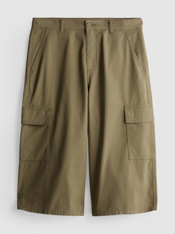 PRIMARK CASUAL CAPRI, £13, €15, $19, RON75, PLN65, CZK390 (2)