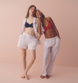 PRIMARK L2L WOVEN POPLIN STRIPE SHIRT, £12, €14, $17.50, RON70, PLN60, CZK365, HUF5200 L2L WOVEN POPLIN STRIPE SHORT, £9, €10, $13.50, RON50, PLN3, CZK260, HUF3800