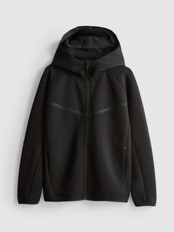 PRIMARK OLDER BOYS PERF BONDED ZT, $16 RON60 HUF4400 PLN50 CZK310 €(NE)13 €12 £9 (1)