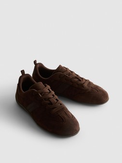 PRIMARK OLDER BOYS SLIM FASHION TRAINER, $18 RON70 HUF5200 PLN60 CZK365 €(NE)15 €14 £12 (1)