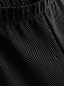 PRIMARK OLDER GIRLS RE OTTOMAN FLARE, BLACK, $9 RON34 HUF2600 PLN30 CZK180 €(NE,SLO,SVK)8 €7 £5 (3)