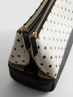 PRIMARK POLKA DOT TRI BAG, £8, €11, $13.50, RON54, PLN47, CZK285
