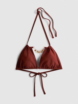 PRIMARK PRESENTS PAU ECHE CHAIN DETAIL TOP, £8, €9, $12.50, RON44, PLN39, CZK235, HUF3400
