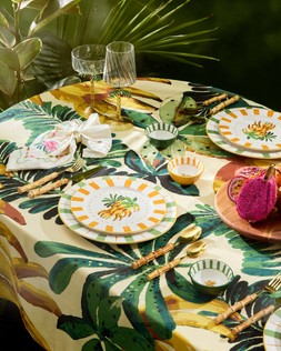 PRIMARK SERVING PLATTER, £8, €10, RON50, PLN43, CZK260