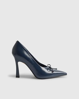 RI Navy Bow Court Heels £42
