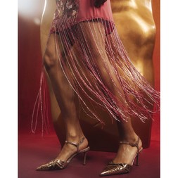 RI TDH Cut Out Detail Court £49
