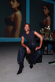 https://dc-42351dc5a6b3.prshots.es/contents/archives/98/201/images/thumb350x287_auto/marks-spencer_0354.ms_body_event_lightroom_jamesdkelly.l1683559_thumb.jpg