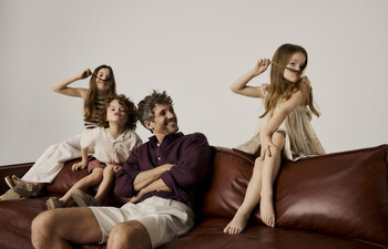 https://dc-42351dc5a6b3.prshots.es/contents/archives/98/201/images/thumb350x287_auto/marks_amp-spencer_ms-purple-shirt-40-ms-short-30-ms-shirt-12-ms__7605e_thumb.jpg