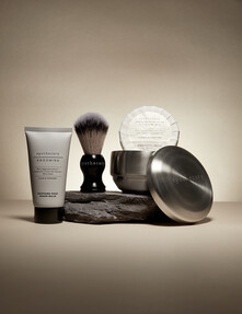 https://dc-42351dc5a6b3.prshots.es/contents/archives/98/201/images/thumb350x287_auto/marks_amp_spencer_grooming-gift-set-shot_thumb.jpg