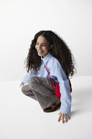 https://dc-42351dc5a6b3.prshots.es/contents/archives/98/201/images/thumb350x287_auto/marks_amp_spencer_stripe-poplin-shirt-18-leopard-kickflare-jean__49332_thumb.jpg